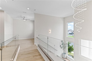 This spacious 4 bedroom, 2.5 bath home offers ample living space - photo 7