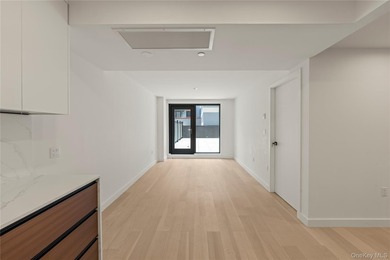 Northern Parc is located at 144-49 Northern Boulevard. Right - photo 10