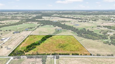 (private lake, pond, creek) Acreage Active Under Contract in Southmayd Texas