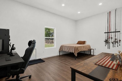 Extensively renovated, this fully fenced 17.71-acre East Texas - photo 8
