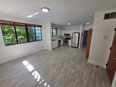 THE ELIZABETH - PRIME SOUTH BEACH MULTIFAMILY | HIGH-RENT ASSET - photo 18