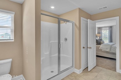 Welcome to the Venture plan by Dream Finders Homes in Seaside - photo 21