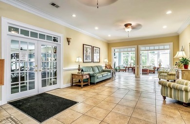 Beautiful three bedroom, two bath unit in the amenity rich - photo 36