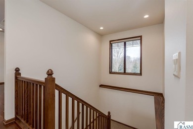 You'll marvel at this stunning 4-bedroom, 3-bathroom home - photo 36