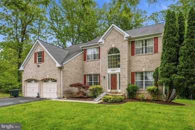 Buyer closing help available!!! Tucked on a quiet cul-de-sac in - photo 3