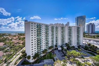 Great location across the beach, this condo with nice views in - photo 9