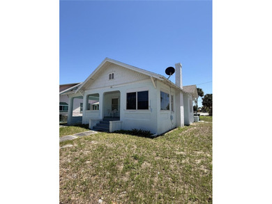Welcome to 600 5th Ave in Daytona Beach, just minutes from the - photo 1