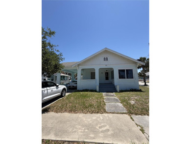 Welcome to 600 5th Ave in Daytona Beach, just minutes from the - photo 2