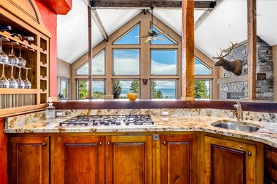 150 Coyote Ridge in Somers, Montana, is a one of a kind - photo 15