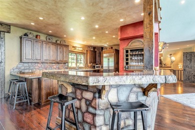 150 Coyote Ridge in Somers, Montana, is a one of a kind - photo 23