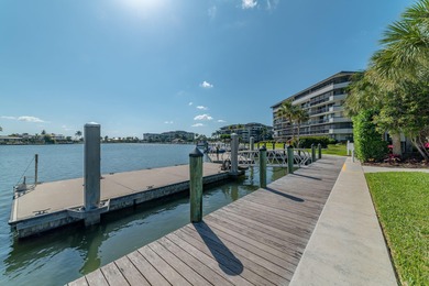 Live the Marco Island Lifestyle in this 12th floor 'Paradise in - photo 24
