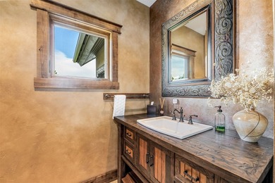 150 Coyote Ridge in Somers, Montana, is a one of a kind - photo 31