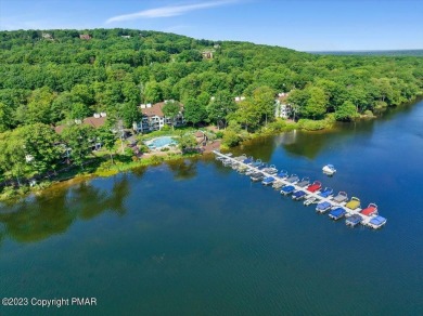 Big Boulder Lake Condo For Sale in Lake Harmony Pennsylvania