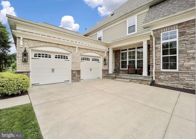 Welcome to 2700 Beech Orchard Lane. - From the moment you arrive - photo 2