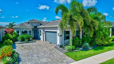 (private lake, pond, creek) Home For Sale in Boynton Beach Florida