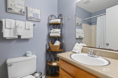Cute 2 bedroom unit STEPS away from the beach. Potential to do ~ - photo 14
