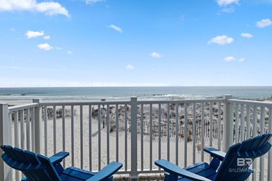 Cute 2 bedroom unit STEPS away from the beach. Potential to do ~ - photo 17