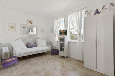 LET'S NEGOTIATE! MOTIVATED SELLER! Back on the market--owner has - photo 8
