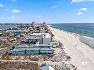 Cute 2 bedroom unit STEPS away from the beach. Potential to do ~ - photo 20