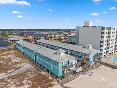 Cute 2 bedroom unit STEPS away from the beach. Potential to do ~ - photo 22