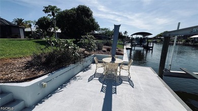 Enjoy true Florida waterfront living in this desirable - photo 32