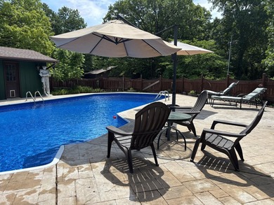 Welcome to your dream home: a custom-built entertainment - photo 4