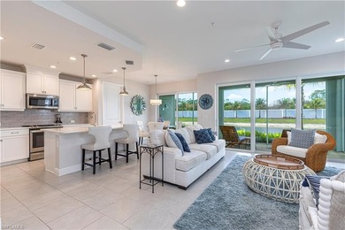 (private lake, pond, coastal) Condo For Sale in Naples Florida
