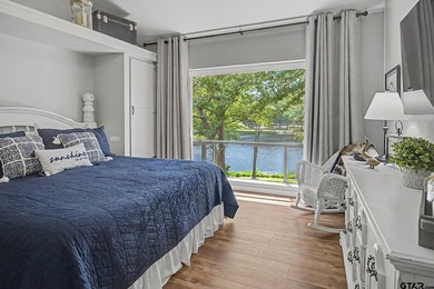 Water view, turnkey, low maintenance, updated and remodeled unit - photo 3