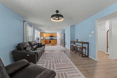 Welcome to 39 Shoreline Road in the highly sought-after Silver - photo 9