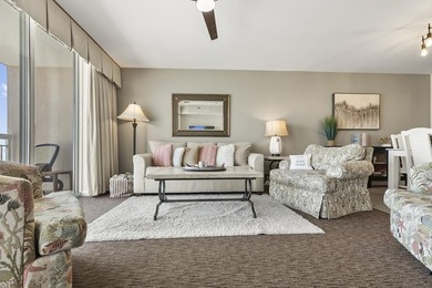 Welcome to Unit 1607 at Crescent Shores. A beautiful luxury - photo 10