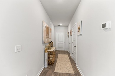 PRE-APPROVED SHORT SALE!!! Welcome to this beautifully - photo 3