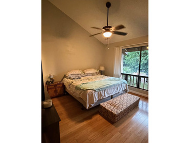 Motivated Seller. Top floor Haleakala Gardens 2 bedroom 2 bath - photo 3