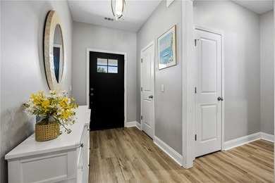 NEARLY NEW 3-BEDROOM HOME IN VICTORIA LANDING! IF YOU'RE LOOKING - photo 11