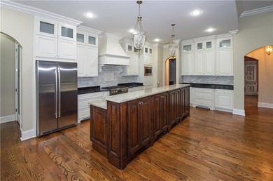 Welcome to 1646 Heron Pointe, an exceptional golf course estate - photo 12