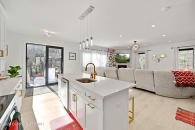 Welcome to your Pocono dream home! This newer-construction - photo 22