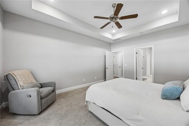 NEARLY NEW 3-BEDROOM HOME IN VICTORIA LANDING! IF YOU'RE LOOKING - photo 26