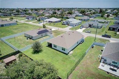 Welcome to this beautifully maintained 4-bedroom, 2-bath home in - photo 31