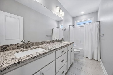 NEARLY NEW 3-BEDROOM HOME IN VICTORIA LANDING! IF YOU'RE LOOKING - photo 36