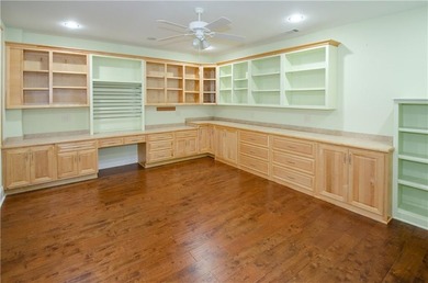 Welcome to 1646 Heron Pointe, an exceptional golf course estate - photo 36