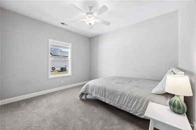 NEARLY NEW 3-BEDROOM HOME IN VICTORIA LANDING! IF YOU'RE LOOKING - photo 37