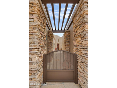 Exquisite Sonoran in the Preserve of SaddleBrooke on elevated - photo 3