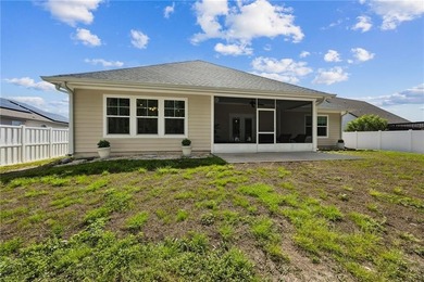 NEARLY NEW 3-BEDROOM HOME IN VICTORIA LANDING! IF YOU'RE LOOKING - photo 48