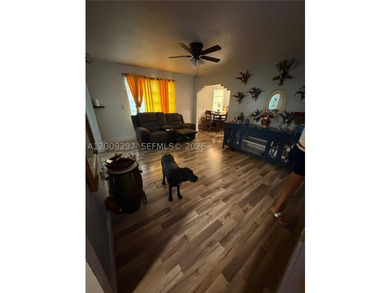 Beautiful and versatile duplex featuring a spacious 3-bedroom - photo 8