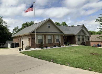 Lake Home Sale Pending in Somerset, Kentucky