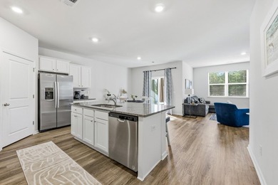 Welcome home to this beautifully maintained 4-bedroom, 2-bath - photo 4
