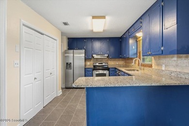 Waterfront living without the restrictions of an HOA. Welcome to - photo 11