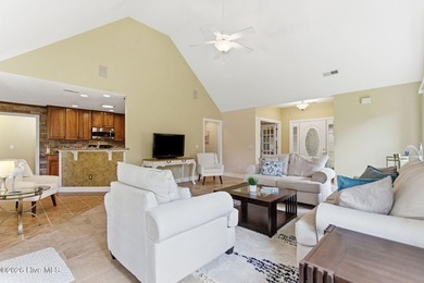 **Best and Final offers due by Monday 6/15 at 4pm. Nestled among - photo 15