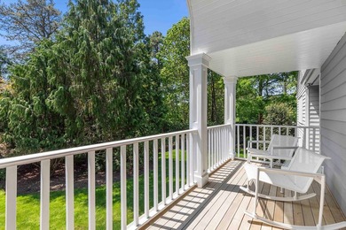 Meticulously maintained and move-in ready, this extraordinary 7 - photo 18