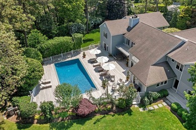 Meticulously maintained and move-in ready, this extraordinary 7 - photo 21