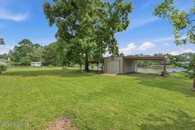 Waterfront living without the restrictions of an HOA. Welcome to - photo 29